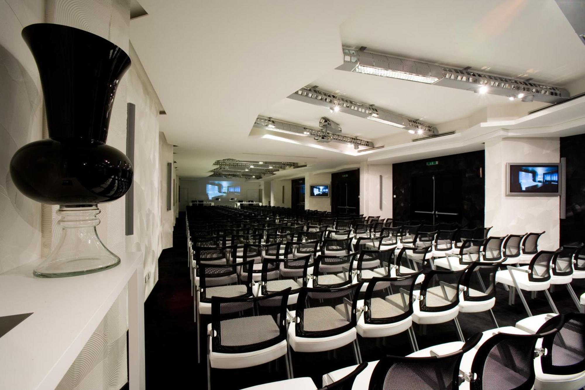 Hotel Vdb Next Catania Exterior photo
